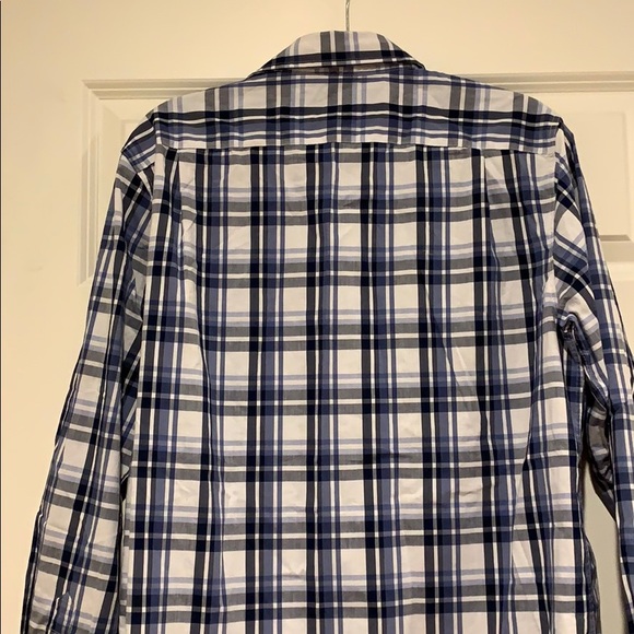 Men’s collared shirt worn once!! - Picture 5 of 6
